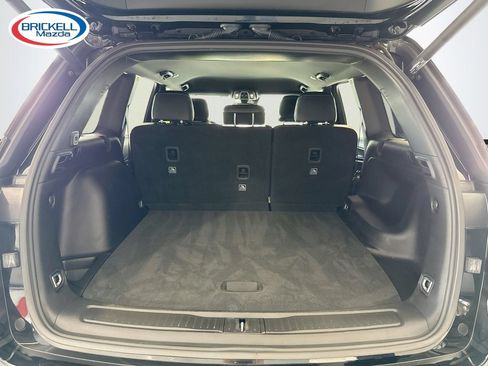 Used 2024 Jeep Grand Cherokee Altitude RWD image 11