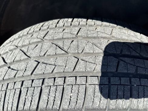 Used 2019 Chrysler Pacifica Limited w/ Advanced Safetytec Group image 35