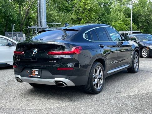 Used 2022 BMW X4 xDrive30i w/ Convenience Package AWD/4WD image 4