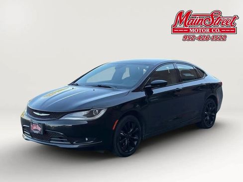 Used 2015 Chrysler 200 S w/ Navigation & Sound Group I AWD/4WD image 3