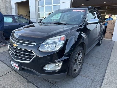 Used 2016 Chevrolet Equinox LTZ w/ Enhanced Convenience Package AWD/4WD image 3