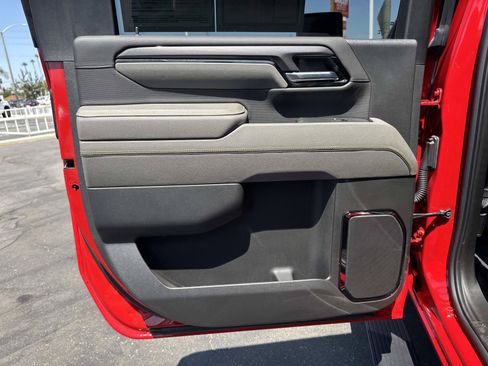 Used 2025 Chevrolet Silverado 2500 ZR2 w/ Technology Package AWD/4WD image 25