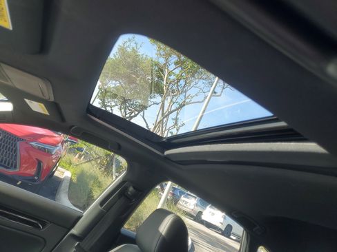 Used 2025 Honda Civic Sport image 17