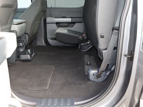 Used 2024 Ford F250 XLT AWD/4WD image 24