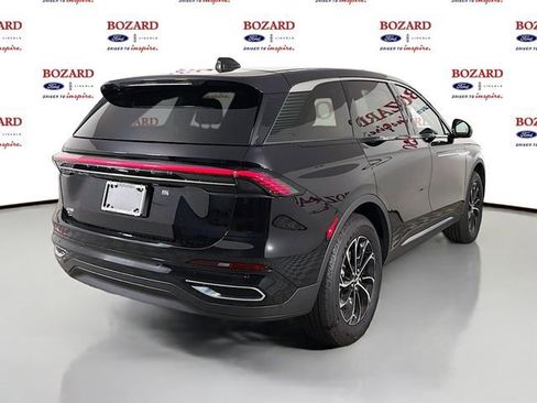 New 2026 Lincoln Nautilus Premier AWD/4WD image 8