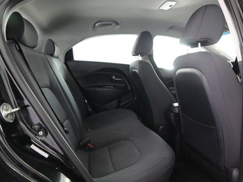 Used 2013 Kia Rio EX w/ Convenience Pkg FWD image 44
