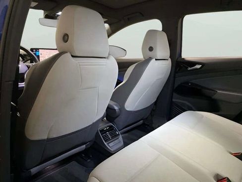 Used 2022 Volkswagen ID.4 Pro S w/ Gradient Package RWD image 21