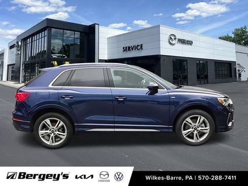 Used 2024 Audi Q3 2.0T Premium AWD/4WD image 5
