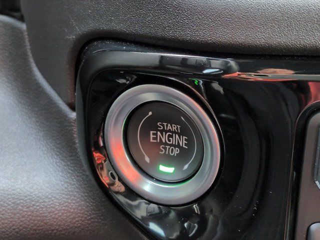 Used 2025 Chevrolet Silverado 1500 LTZ w/ LTZ Convenience Package II RWD image 26
