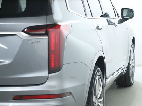 Used 2021 Cadillac XT6 Premium Luxury image 47