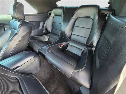 Used 2019 Ford Mustang GT Premium RWD image 17