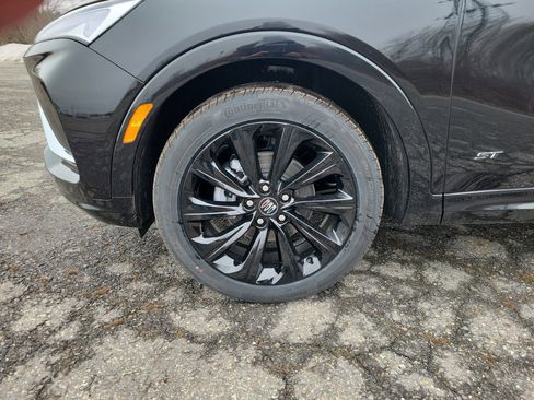 New 2026 Buick Envista Sport Touring image 11