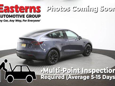 Used 2022 Tesla Model Y Long Range AWD/4WD image 37