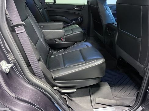 Used 2017 GMC Yukon SLT w/ Open Road Package RWD image 11