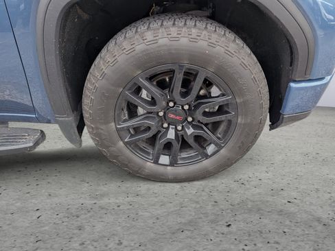Certified 2024 GMC Sierra 1500 Elevation w/ Elevation Premium Package AWD/4WD image 7
