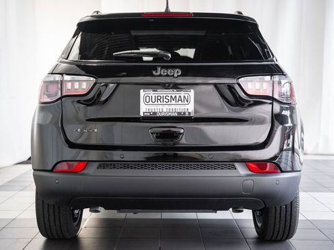 New 2025 Jeep Compass Limited w/ Sun & Sound Group image 5