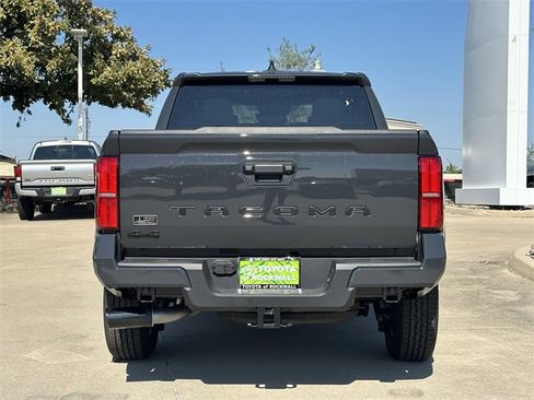 New 2025 Toyota Tacoma SR5 image 4