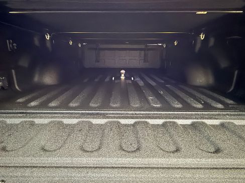 Used 2025 RAM 3500 Laramie image 7