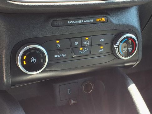 Used 2020 Ford Escape S image 19