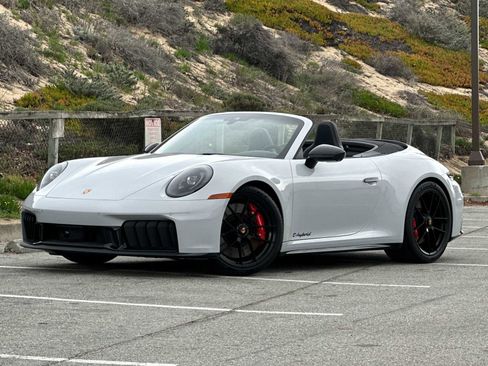 New 2026 Porsche 911 Carrera GTS image 1