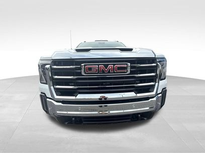 New 2026 GMC Sierra 2500 SLT w/ SLT Premium Package