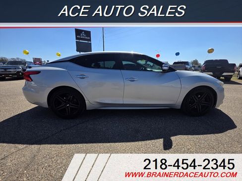 Used 2018 Nissan Maxima 3.5 SV FWD image 5