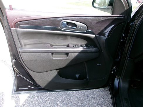 Used 2015 Buick Enclave Premium w/ Experience Buick Package image 8