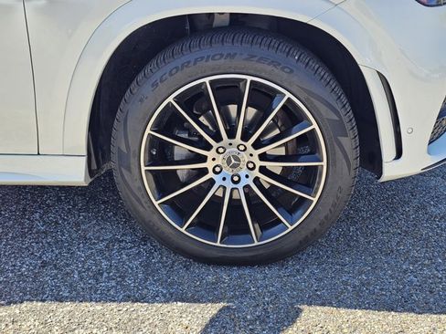 Used 2022 Mercedes-Benz GLE 350 image 6