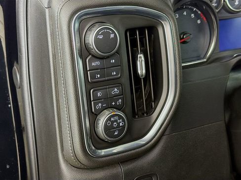 Used 2019 Chevrolet Silverado 1500 LT Trail Boss AWD/4WD image 11