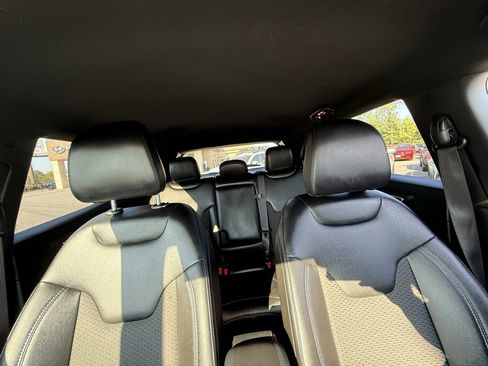 Used 2024 Jeep Compass Latitude image 28