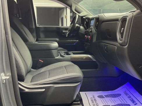 Used 2020 Chevrolet Silverado 1500 LT Trail Boss image 16