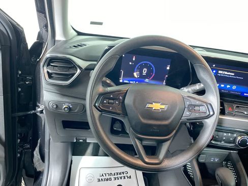 Used 2024 Chevrolet TrailBlazer LT image 16