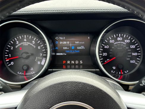 Certified 2019 Ford Mustang GT Premium image 32