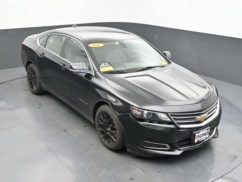 Used 2015 Chevrolet Impala LT FWD image 15