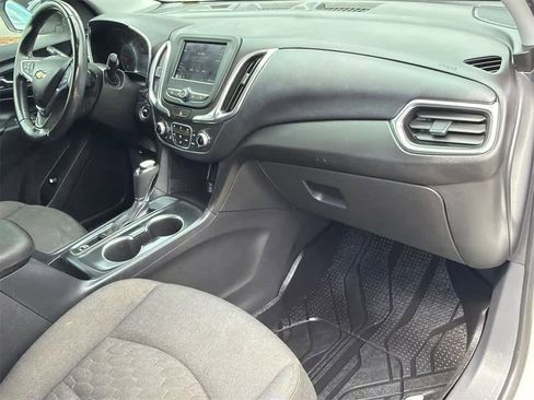 Used 2020 Chevrolet Equinox LT image 13