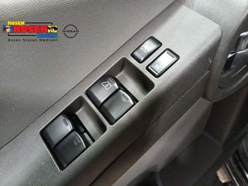 Used 2012 Nissan Xterra X AWD/4WD image 11