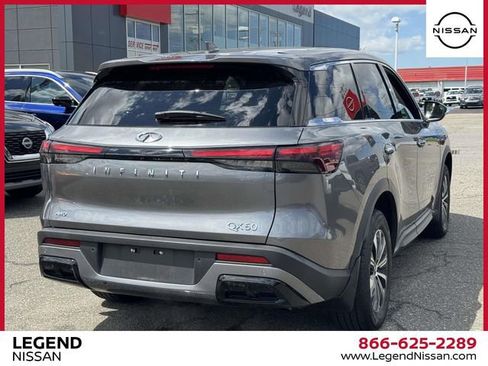 Used 2023 INFINITI QX60 Pure AWD/4WD image 7