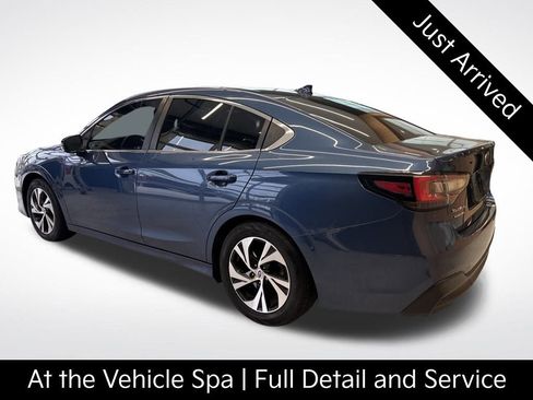Used 2022 Subaru Legacy Premium image 4