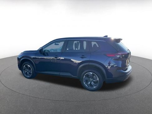 Used 2025 Nissan Rogue SV FWD image 10