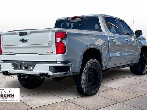 Used 2025 Chevrolet Silverado 1500 RST image 12