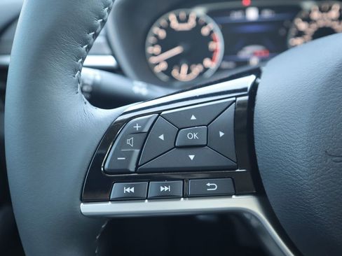 New 2025 Nissan Altima 2.5 SL image 21