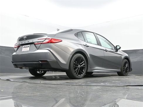New 2026 Toyota Camry SE image 25