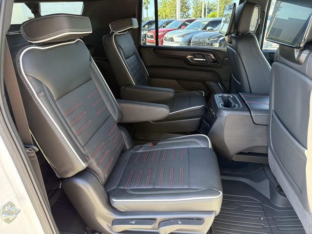 Used 2026 GMC Yukon XL AT4 Ultimate w/ LPO, Floor Liner Package AWD/4WD image 22