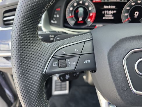 Used 2023 Audi SQ8 Premium Plus image 19