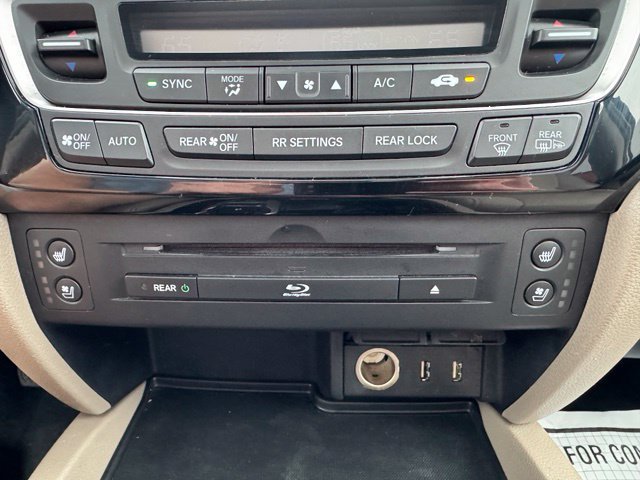 Used 2017 Honda Pilot Elite image 24