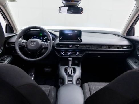 Used 2024 Honda HR-V LX image 12