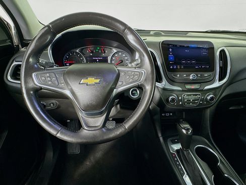 Used 2020 Chevrolet Equinox LT w/ Sport Edition FWD image 10