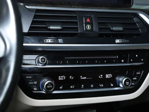 Used 2019 BMW X3 xDrive30i w/ Premium Package image 40