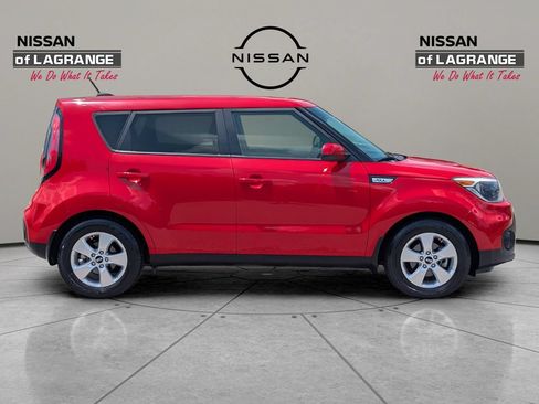 Used 2019 Kia Soul FWD image 4