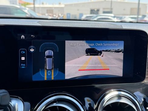 Used 2026 Mercedes-Benz GLB 250 image 18